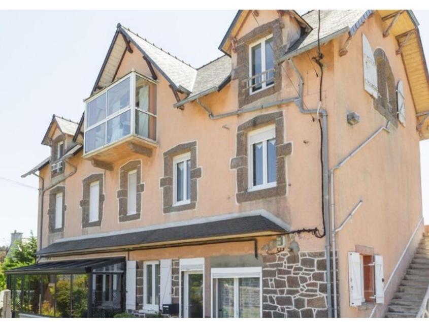 Appartement A Cote Du Port De Ploumanac'H 펄로스가이렉 외부 사진