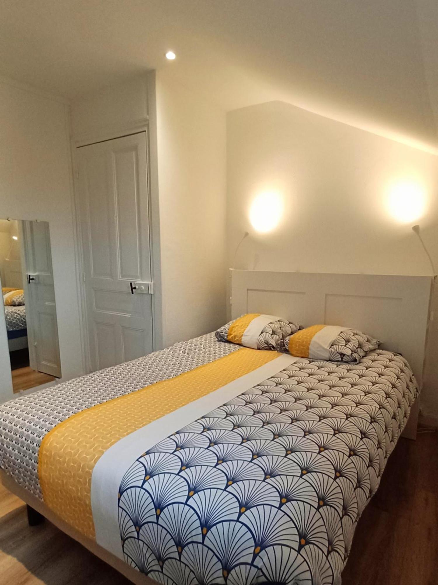 Appartement A Cote Du Port De Ploumanac'H 펄로스가이렉 외부 사진